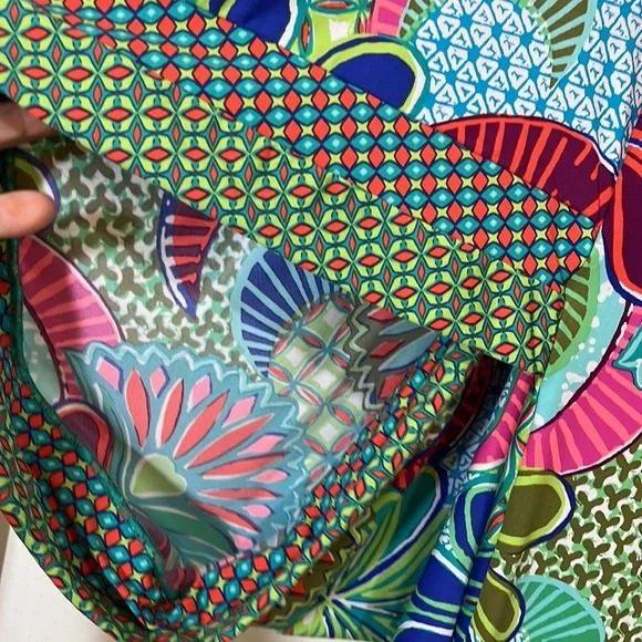 Trina Turk unique sleeved olive green/cranberry/ orange multi-colored top. Sm. - Picture 4 of 11